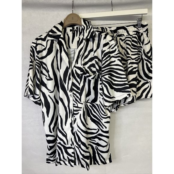 SET 2 pc Wrenn Button Front Shirt  AFRM brand White black short sleeve pocket M - Picture 1 of 7